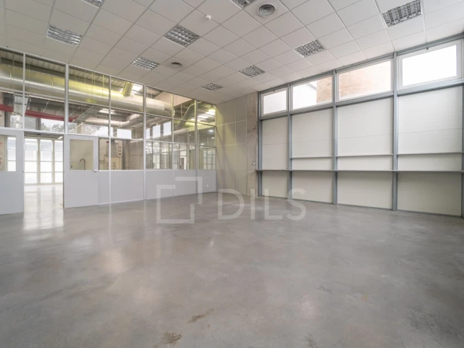 Armazém para Arrendamento em Cidade da Maia Foto 16