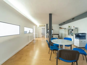 Escritório para Arrendamento em Cidade da Maia