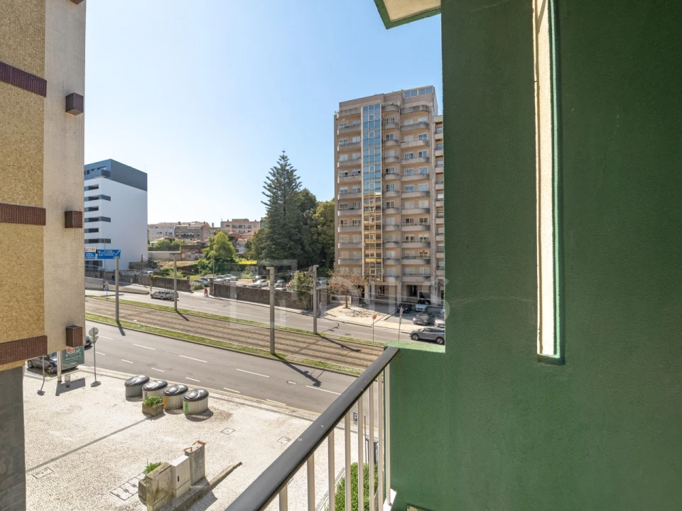 Apartamento T4 para Venda em Mafamude e Vilar do Paraíso Foto 15