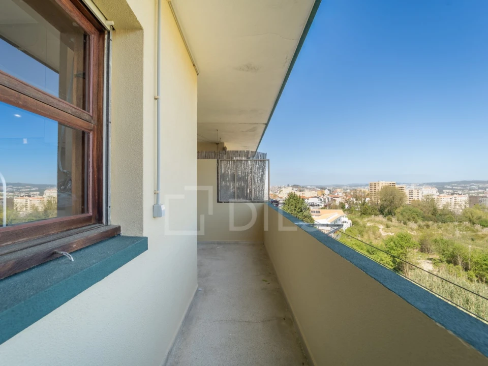 Apartamento T4 para Venda em Mafamude e Vilar do Paraíso Foto 34