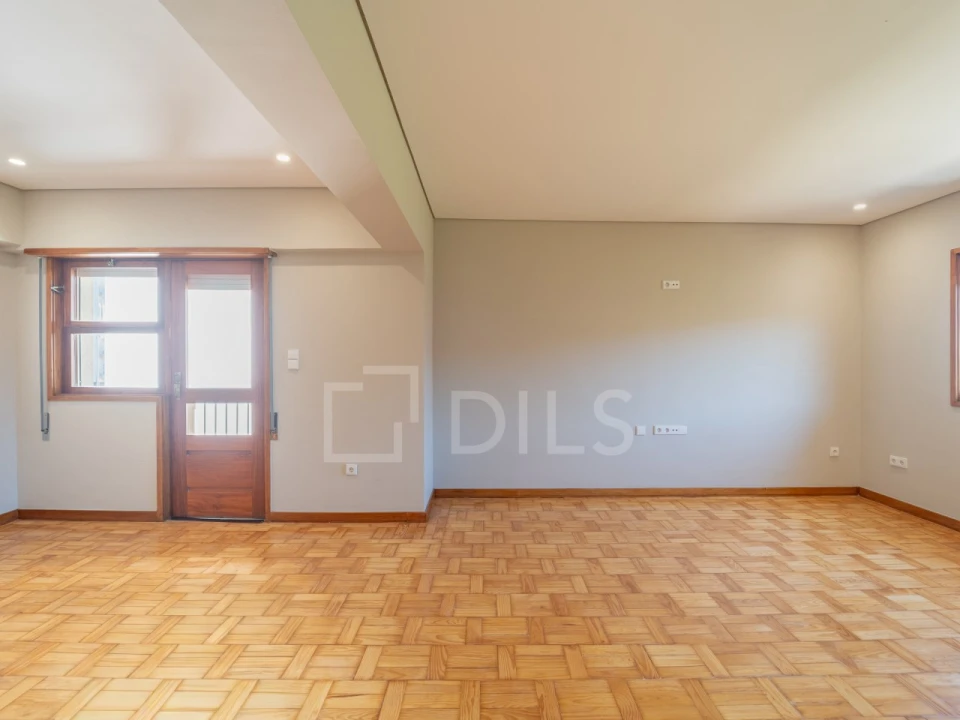 Apartamento T4 para Venda em Mafamude e Vilar do Paraíso Foto 17