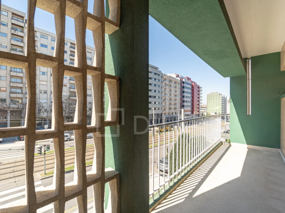 Apartamento T4 para Venda em Mafamude e Vilar do Paraíso Foto 42