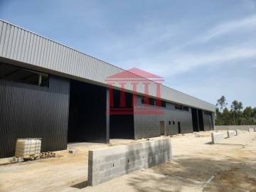 Armazém para Venda em Barcelos, V.Boa, V.Frescainha