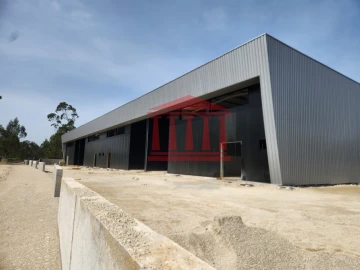Armazém para Venda em Barcelos, V.Boa, V.Frescainha