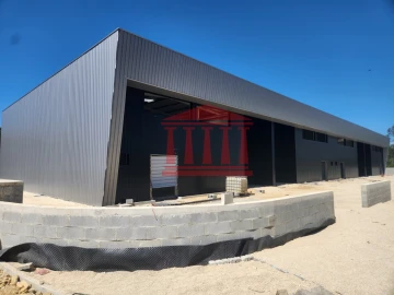 Armazém para Venda em Barcelos, V.Boa, V.Frescainha
