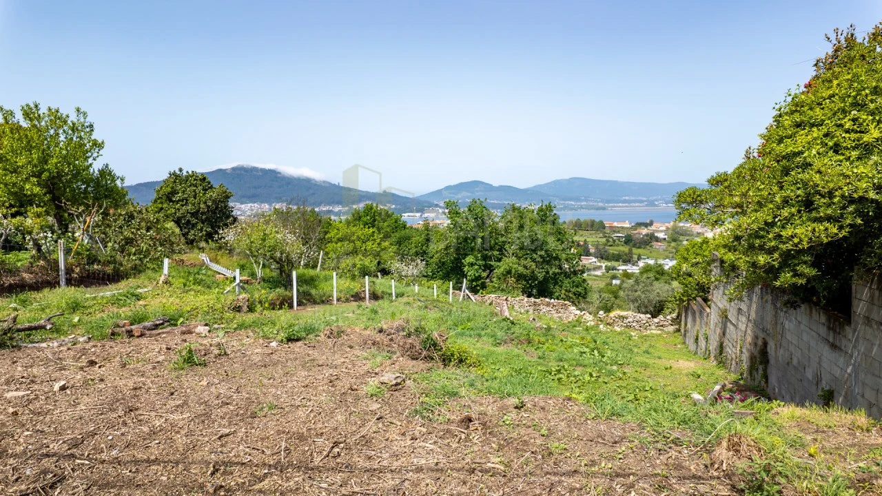 Terreno para Venda em Caminha (Matriz) e Vilarelho Foto 1