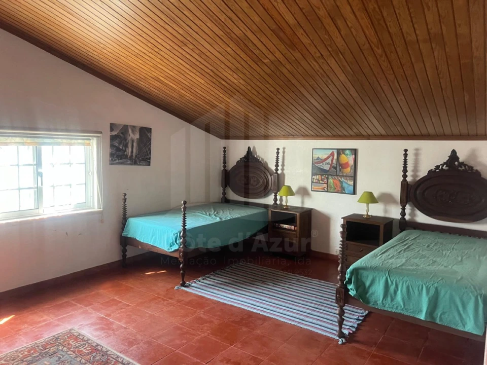Moradia T8 para Venda em Amora Foto 46