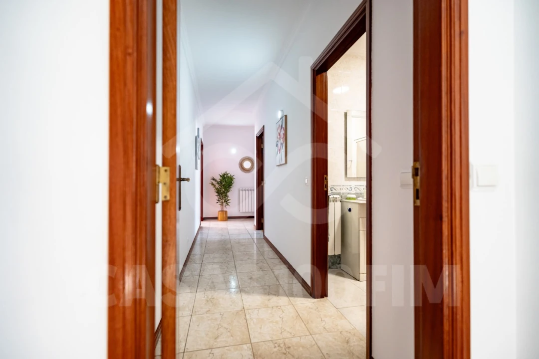 Apartamento T3 para Venda em Marinha Grande Foto 13