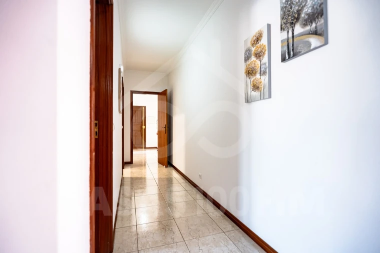 Apartamento T3 para Venda em Marinha Grande Foto 31
