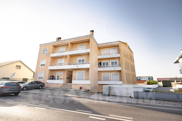 Apartamento T3 para Venda em Marinha Grande Foto 34