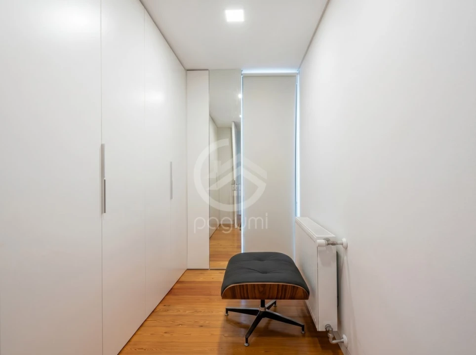 Moradia T3 para Venda em Caide de Rei Foto 11