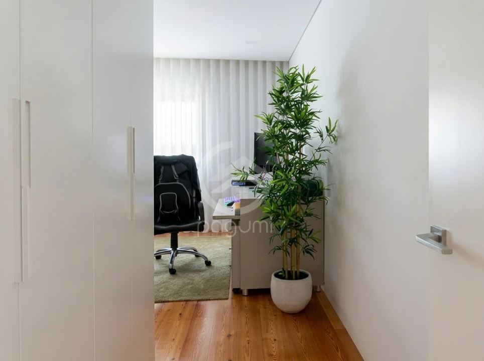 Moradia T3 para Venda em Caide de Rei Foto 15