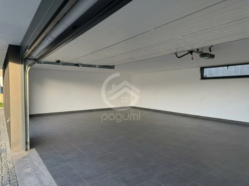 Moradia T3 para Venda em Caide de Rei Foto 23