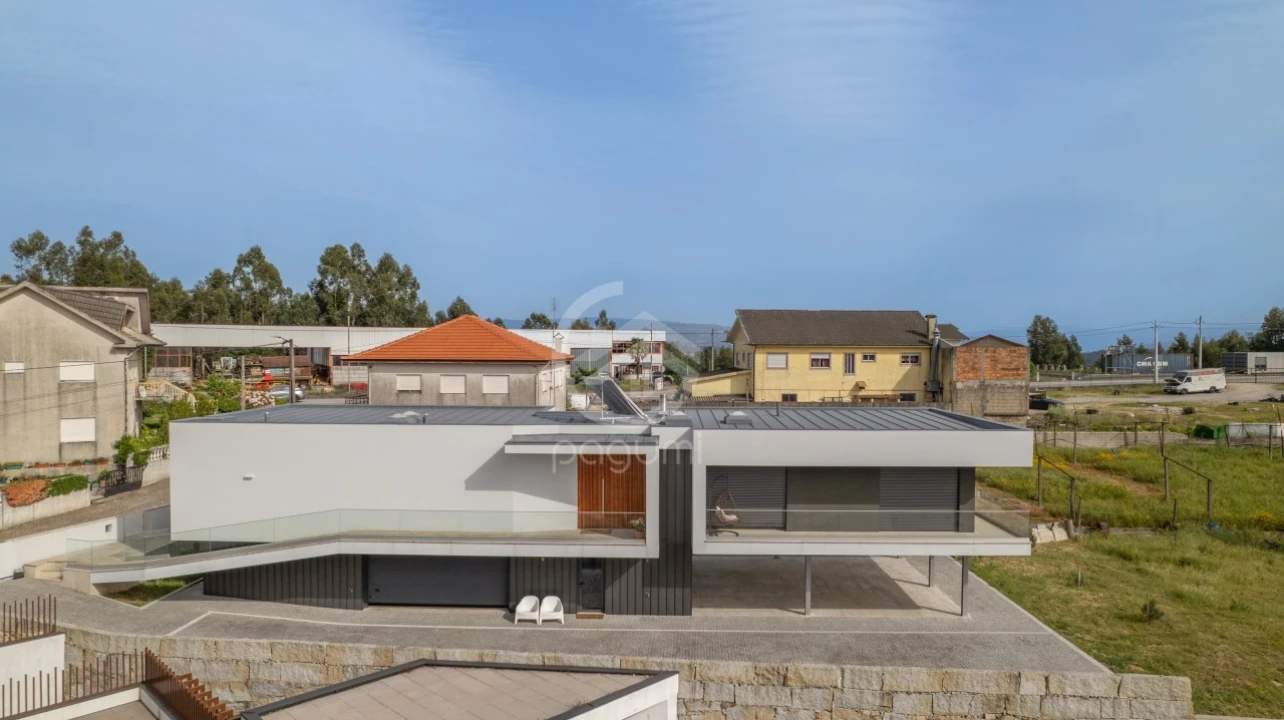 Moradia T3 para Venda em Caide de Rei Foto 47