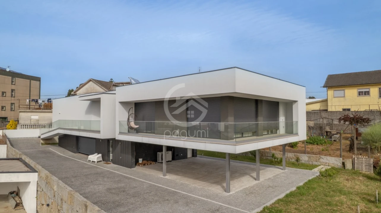 Moradia T3 para Venda em Caide de Rei Foto 46