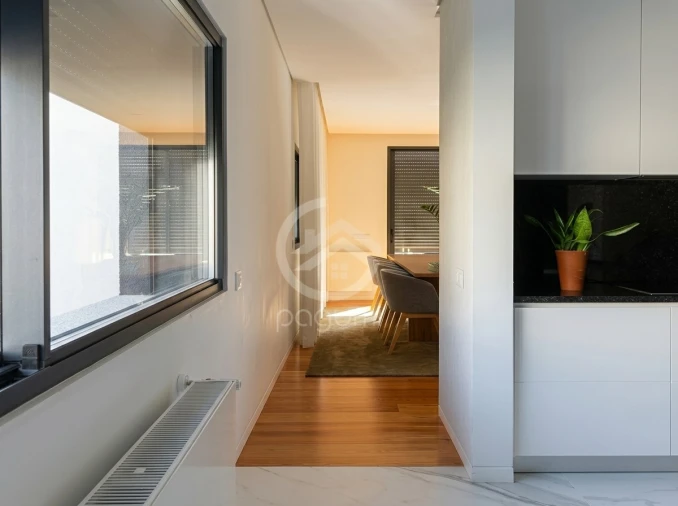 Moradia T3 para Venda em Caide de Rei Foto 8