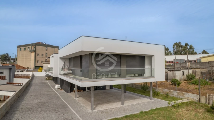Moradia T3 para Venda em Caide de Rei Foto 51