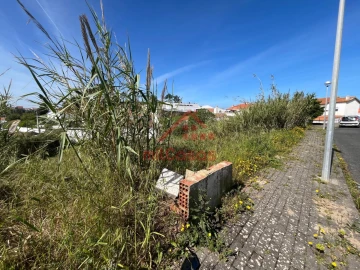 Terreno para Venda em Ericeira