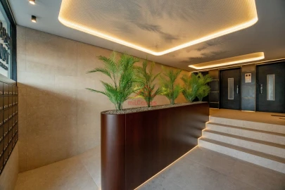 Apartamento T2 para Arrendamento em Santa Maria, São Pedro e Matacães