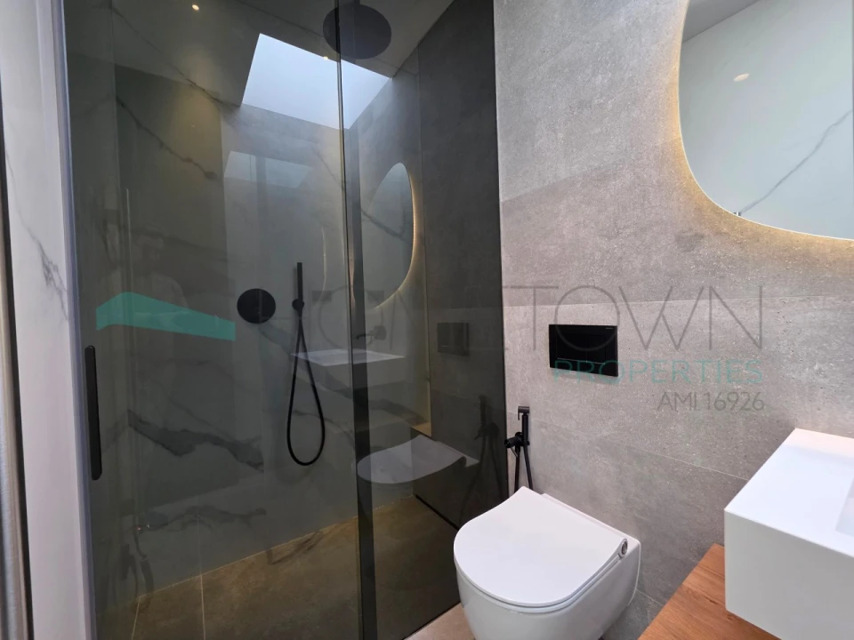 Moradia T3 para Venda em Quarteira Foto 34