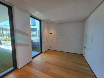 Moradia T3 para Venda em Quarteira