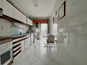 Apartamento T2 para Venda em Quarteira