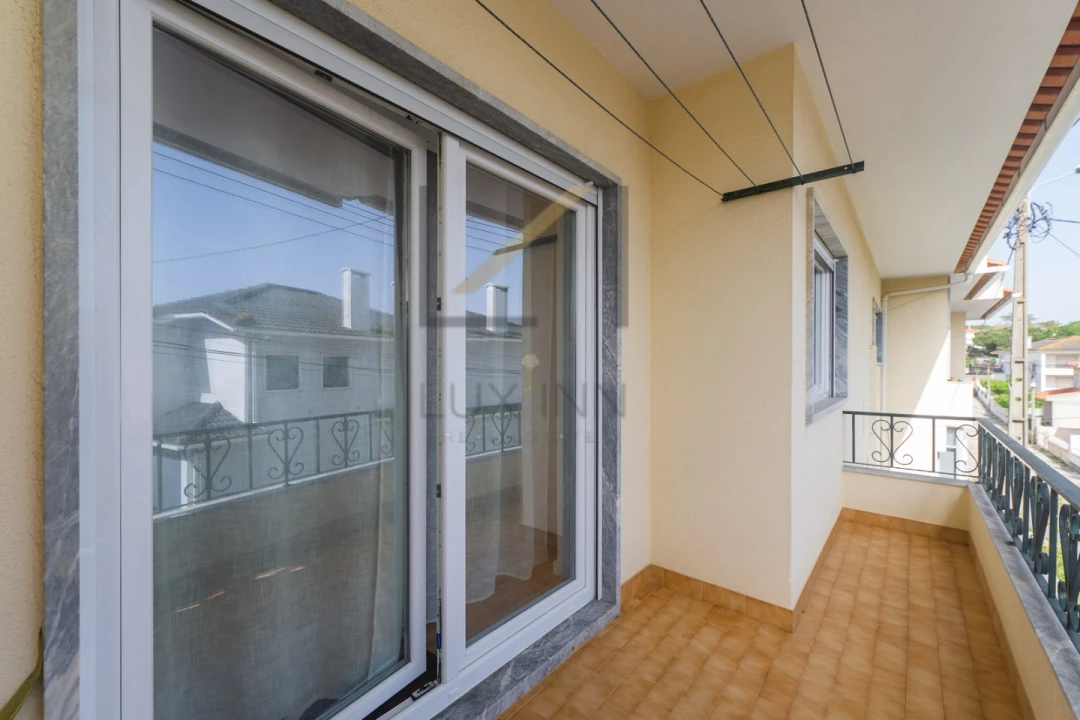 Moradia T2 para Venda em Carcavelos e Parede Foto 25