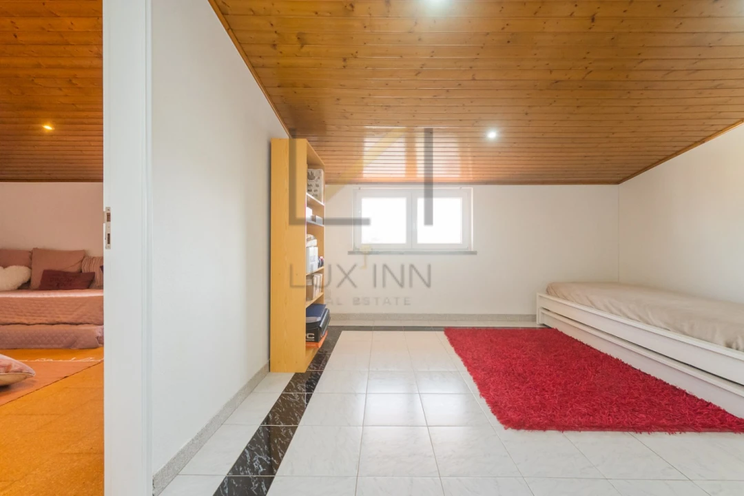 Moradia T2 para Venda em Carcavelos e Parede Foto 27