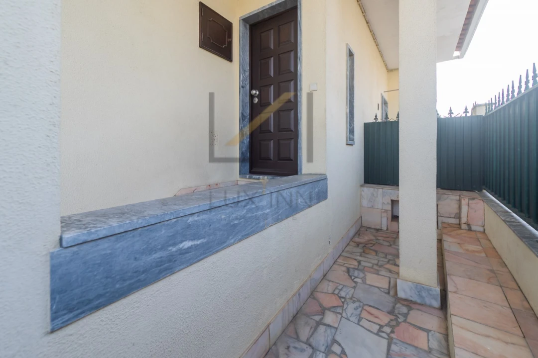 Moradia T2 para Venda em Carcavelos e Parede Foto 45