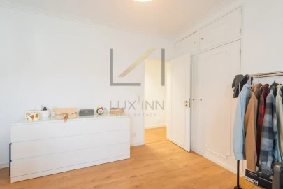 Moradia T2 para Venda em Carcavelos e Parede