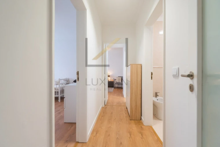 Moradia T2 para Venda em Carcavelos e Parede Foto 16