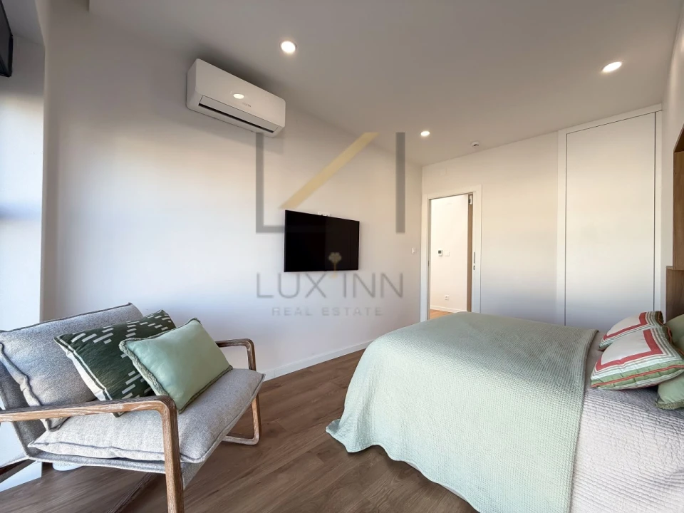 Apartamento T1 para Venda em Quinta do Anjo Foto 18