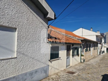 Moradia T1 para Venda em Nossa Senhora da Conceição, São Pedro e São Dinis