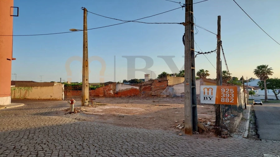 Terreno para Venda em Salvada e Quintos