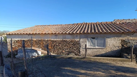 Moradia T3 para Venda em São Miguel do Pinheiro, São Pedro de Solis, São Sebastião dos Carros