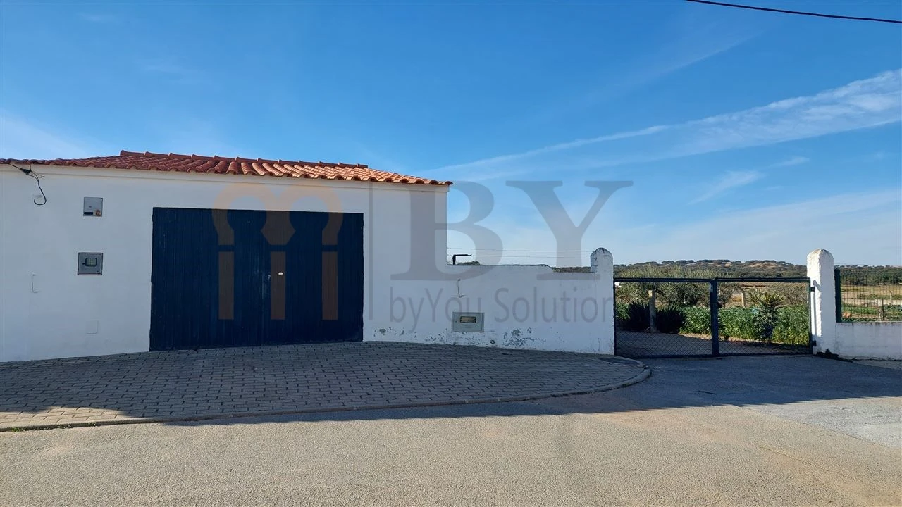 Terreno para Venda em Alcaria Ruiva Foto 1