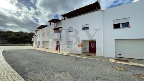 Moradia T4 para Venda em Mertola