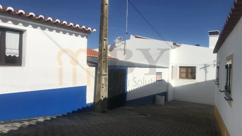 Armazém para Venda em Mertola