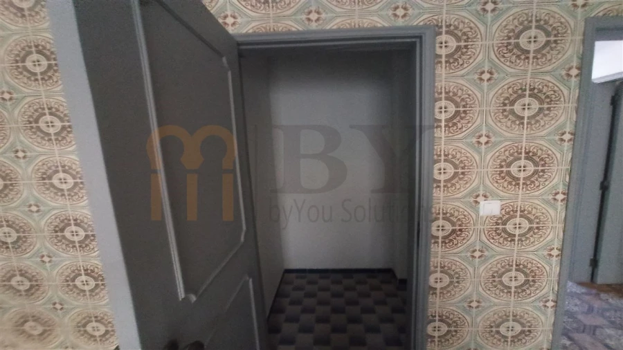 Apartamento T2 para Venda em Vila Real de Santo Antonio Foto 6