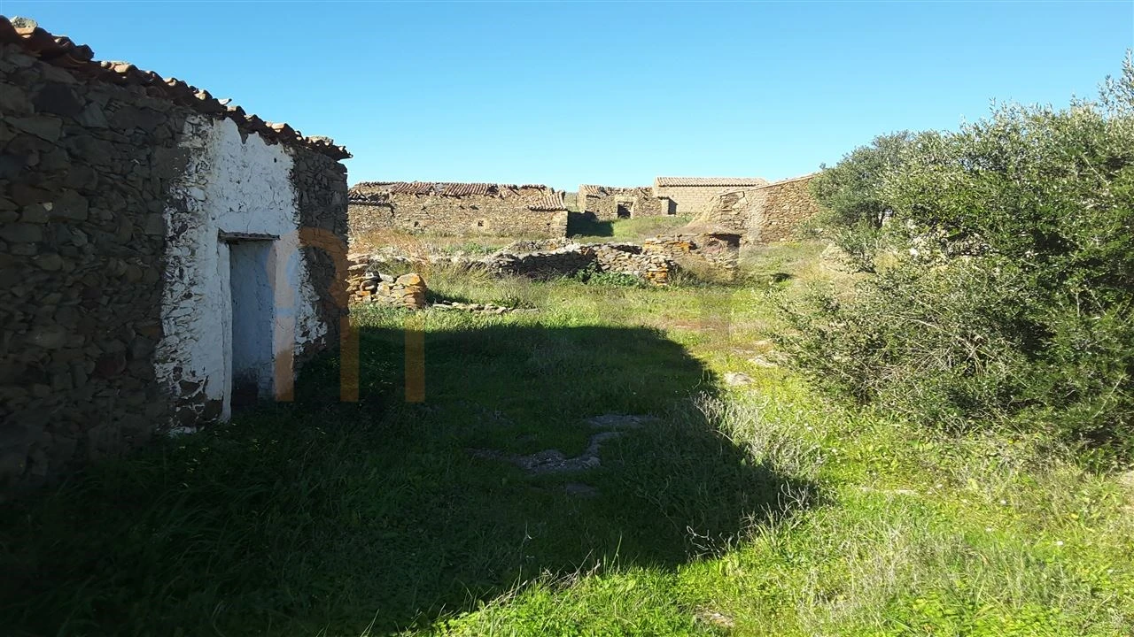 Terreno para Venda em Espirito Santo Foto 1