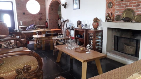 Negócio para Venda em São João dos Caldeireiros