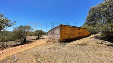 Moradia para Venda em Corte do Pinto