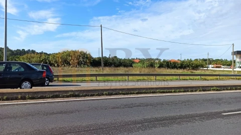 Terreno Agricola ou Rústico para Venda em Faro (Sé e São Pedro)