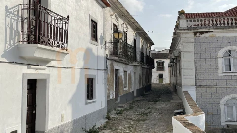 Moradia T4 para Venda em Mertola