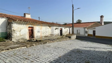 Moradia para Venda em São Miguel do Pinheiro, São Pedro de Solis, São Sebastião dos Carros