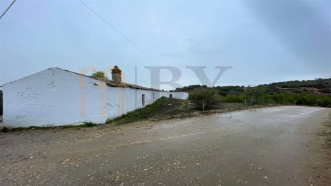 Quinta T4 para Venda em Serpa (Salvador e Santa Maria)