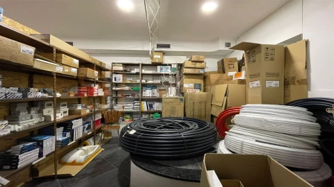 Prédio para Venda em Almodôvar e Graça dos Padrões