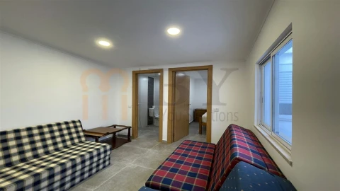 Prédio para Venda em Almodôvar e Graça dos Padrões