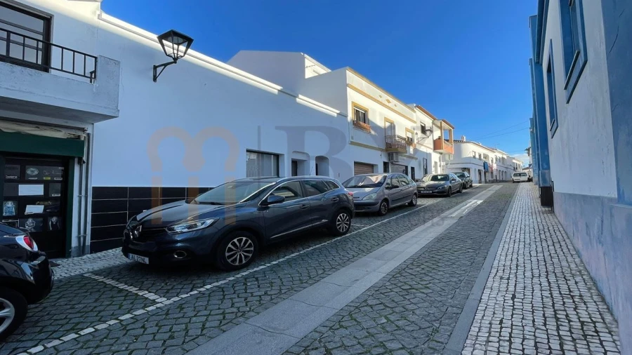Prédio para Venda em Almodôvar e Graça dos Padrões