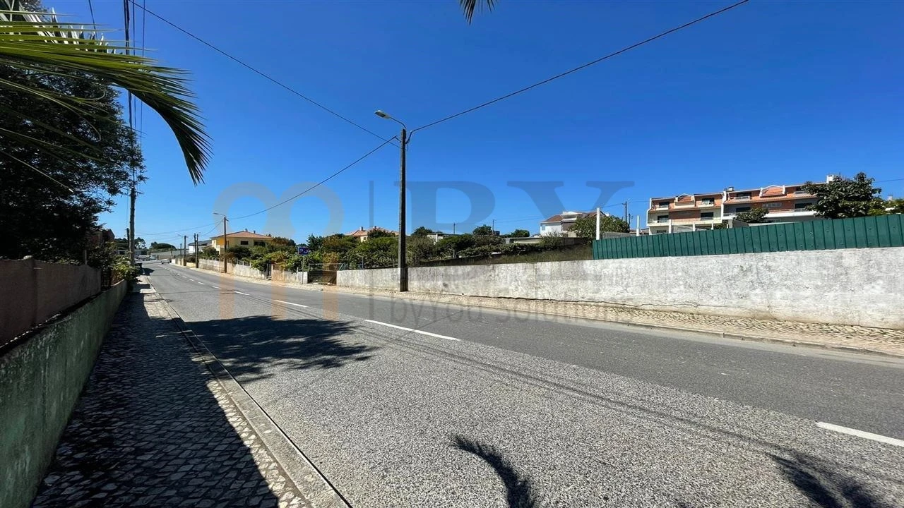 Terreno para Venda em Almargem do Bispo, Pêro Pinheiro e Montelavar Foto 3